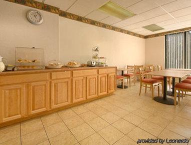 Travelodge West Springfield Restaurang bild